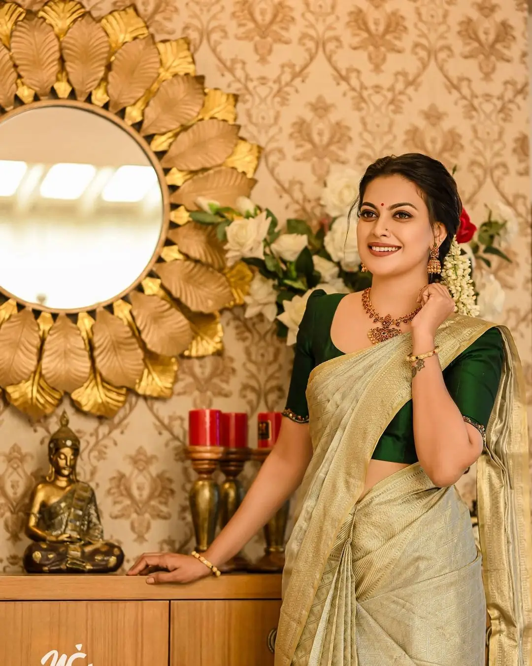 Anusree Nair In Beautiful Earrings Jewellery White Saree Green Blouse